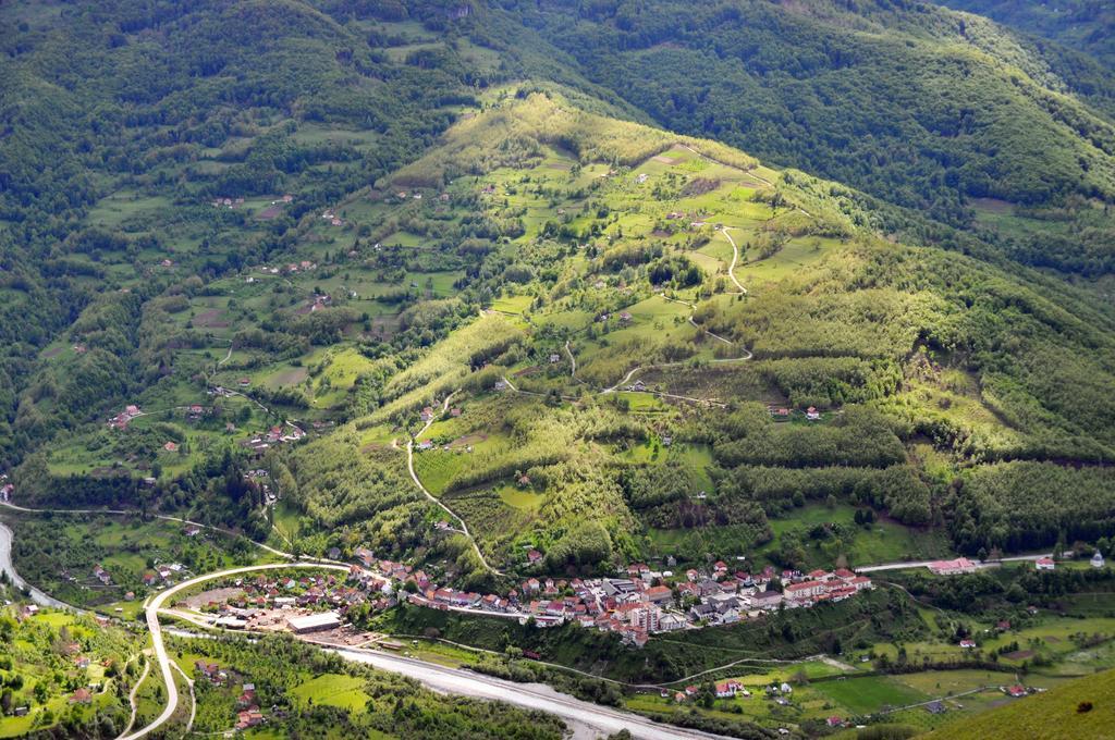 Hotel Komovi Andrijevica Zewnętrze zdjęcie